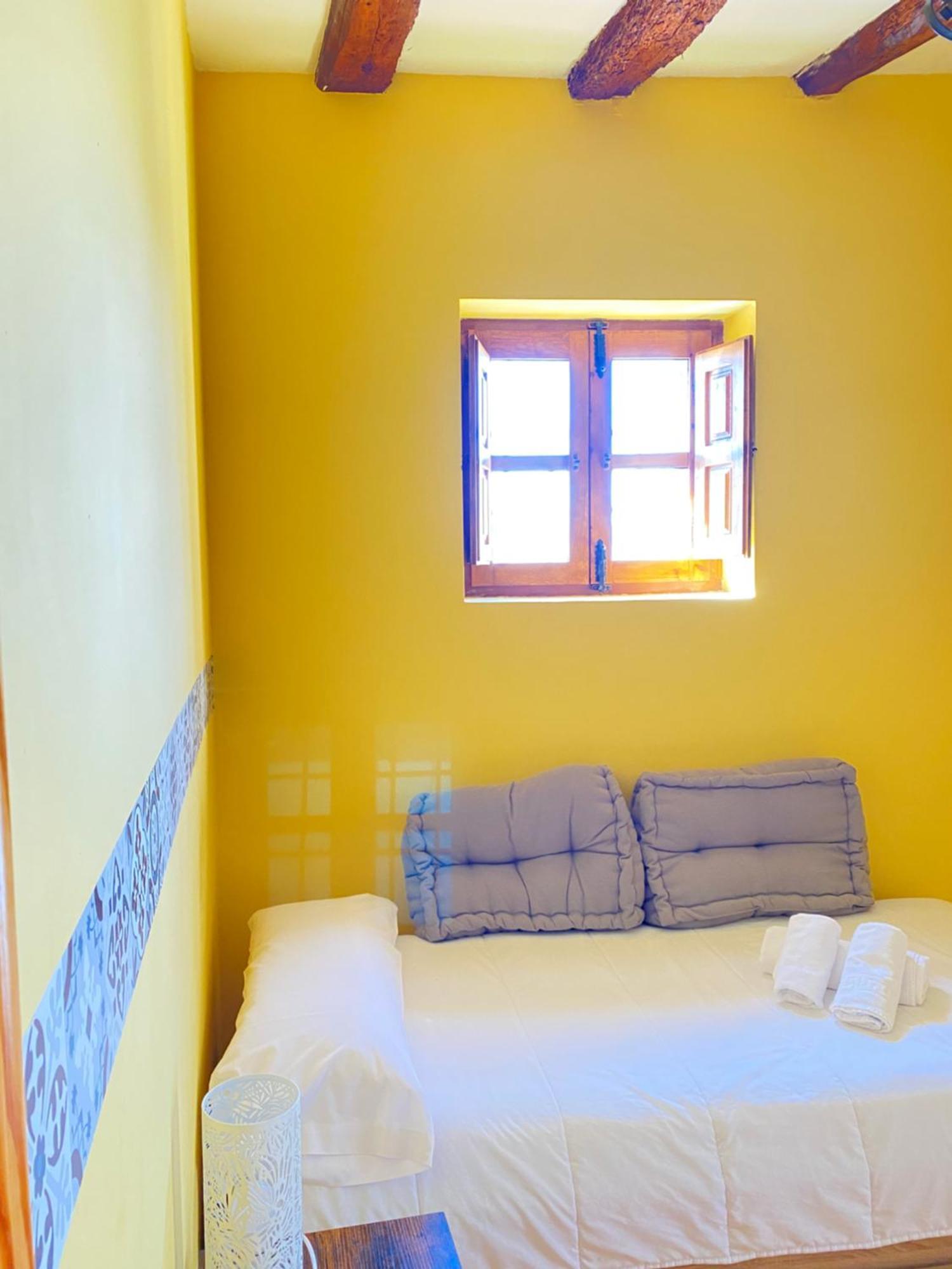 Hotel Restaurante Agapio De Tresnino Quintanilla de Onésimo Buitenkant foto